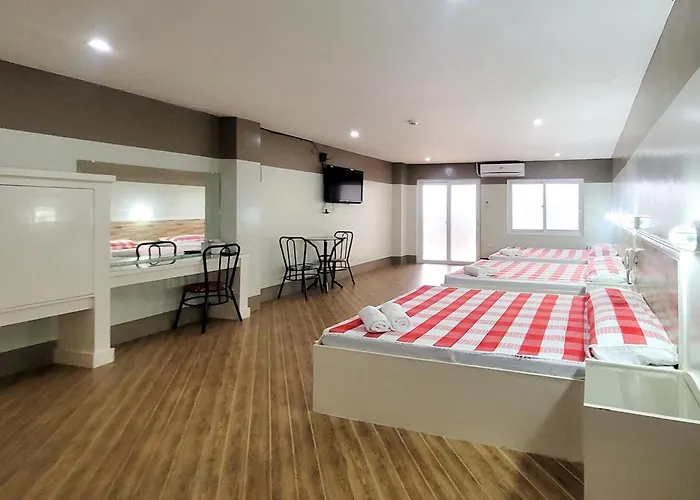 Green Meadows Hotel & Restaurant