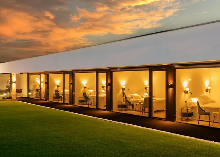 Hotels in Tui