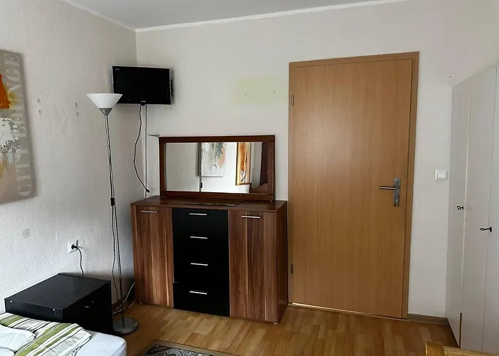 WG-Hostel