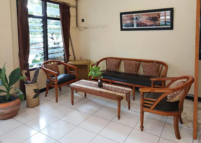 Gita Puri Redpartner Blitar