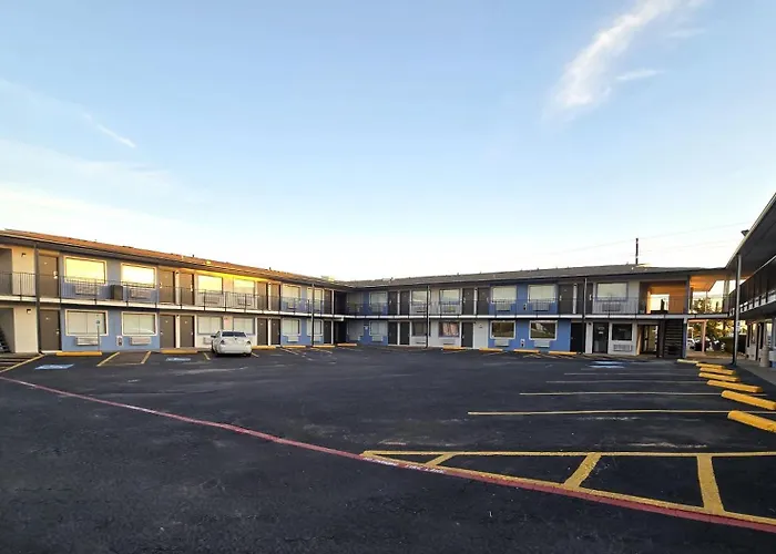 Days Inn By Wyndham Wichita Falls