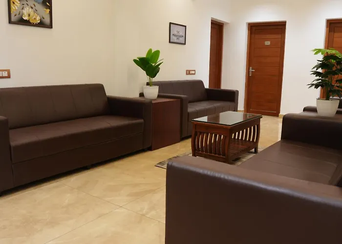 Neom'S Golden Gate