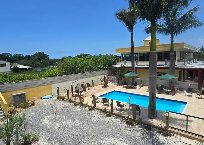 Hotel Barra da Ferrugem Eco Village