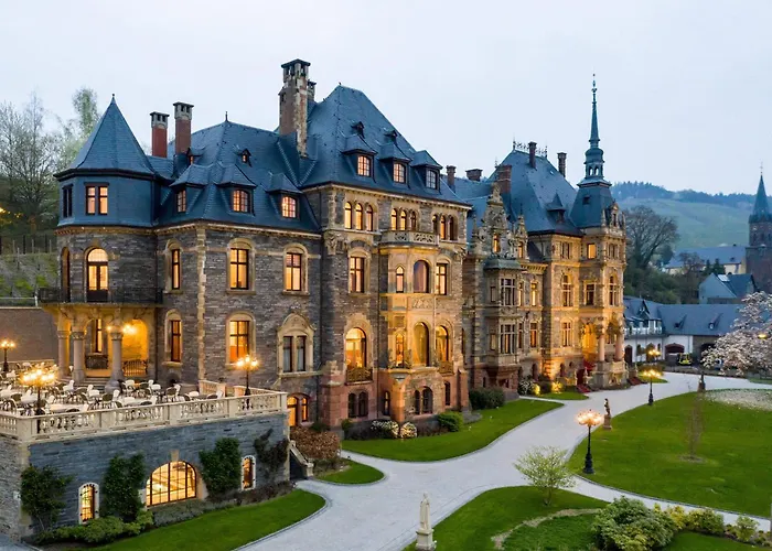 Hotels in Lieser