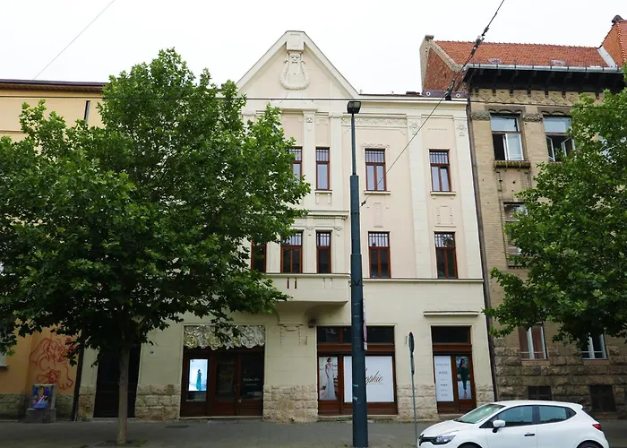 Choco Home & Hostel