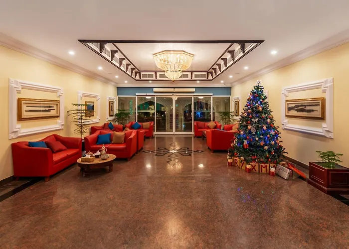 Falaj Daris Hotel