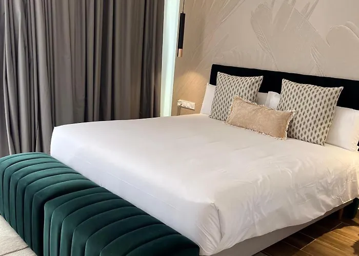 Hotel Caleyma
