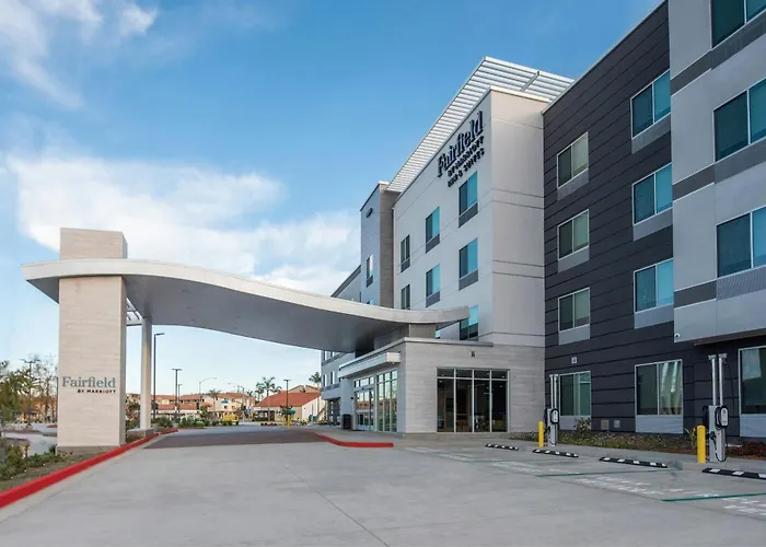 Fairfield by Marriott Inn&Suites Anaheim Los Alamitos