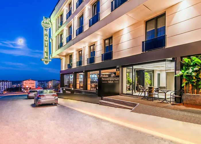 Heaven Premium Hotel Restaurant&Airport Shuttle