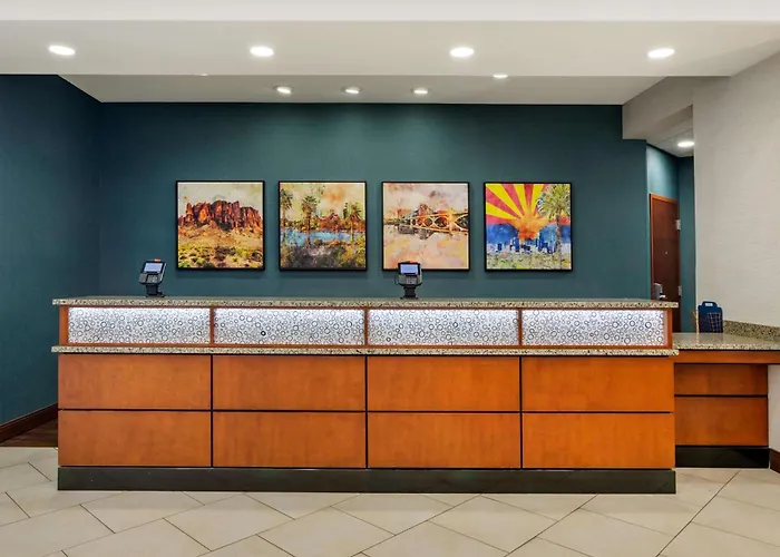 Chandler Beach hotels