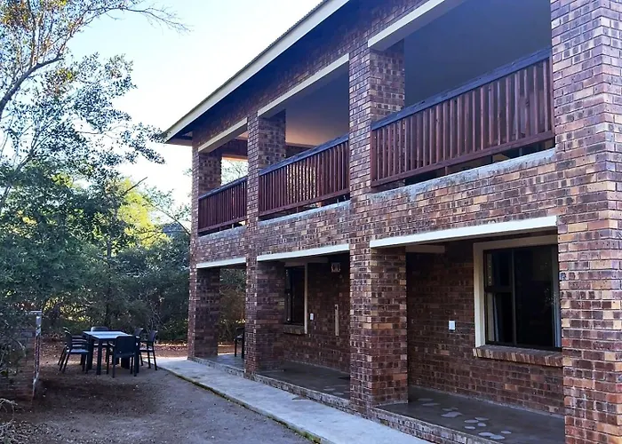 Melamar Estate