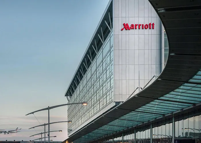 Marriott Montreal Airport In-Terminal Hotel