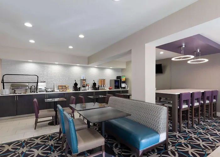 La Quinta By Wyndham Snellville - Stone Mountain