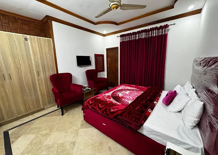 Serene Inn F10
