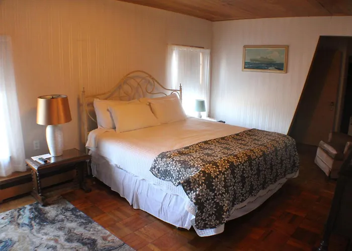 Historical Hotel - House Of Ludington
