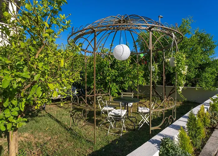 Storge Boutique Bed & Breakfast