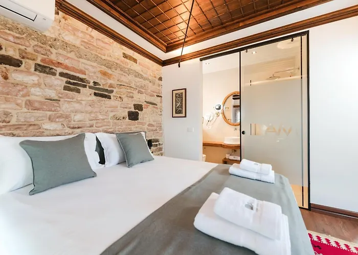 Dam Stone Boutique Hotel