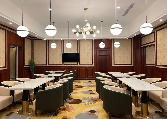 8&9Hotel