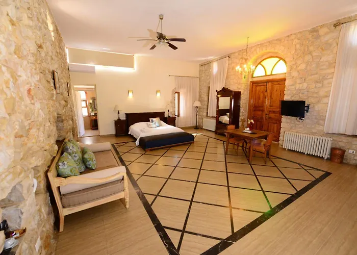Abdelli Terraces In Batroun