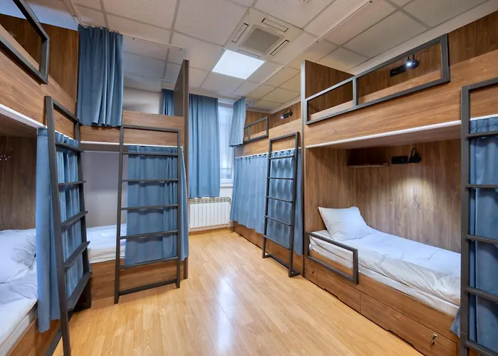 Tropica Inn Hostel