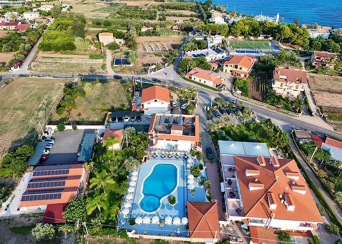 Hotel Damanse