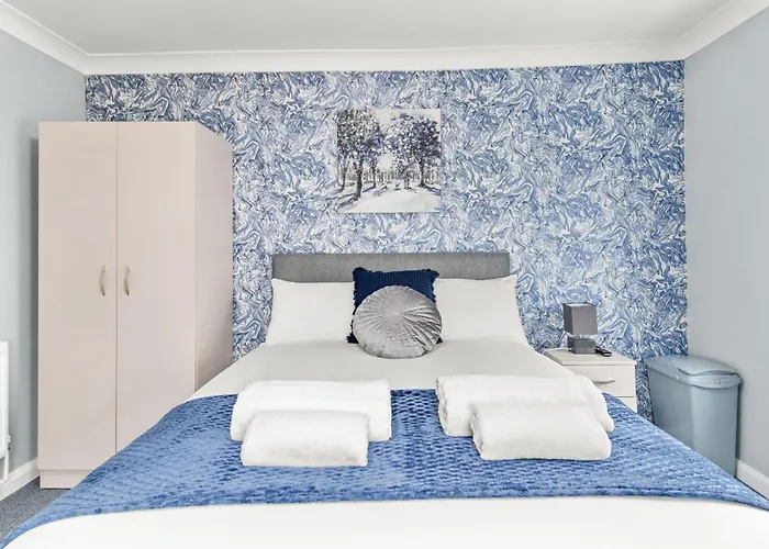 Town House Rooms