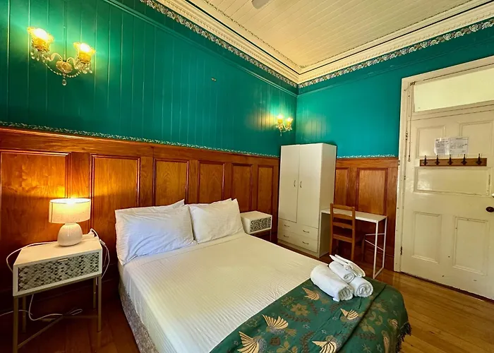 Minto Accommodation Brisbane