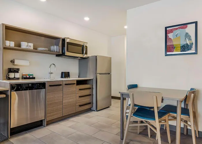 Home2 Suites By Hilton Colorado Springs Airport