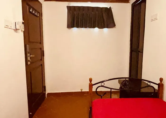 New Great Shanghai Female Hostel