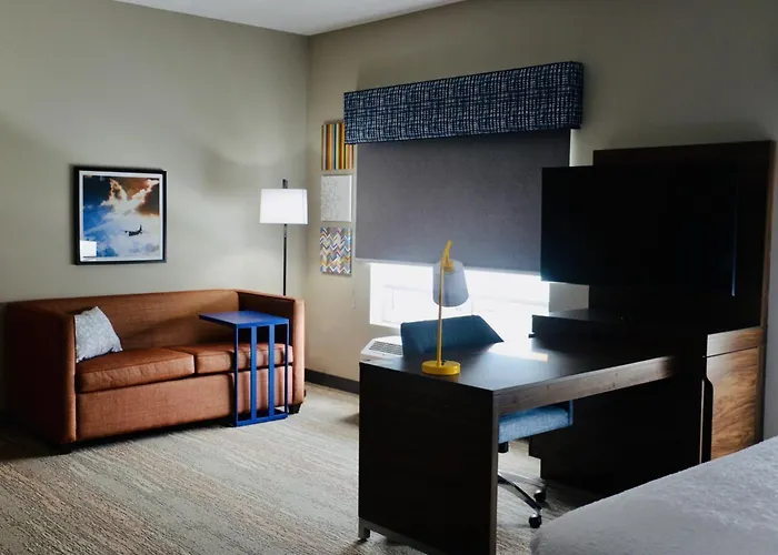 Hampton Inn Cabot
