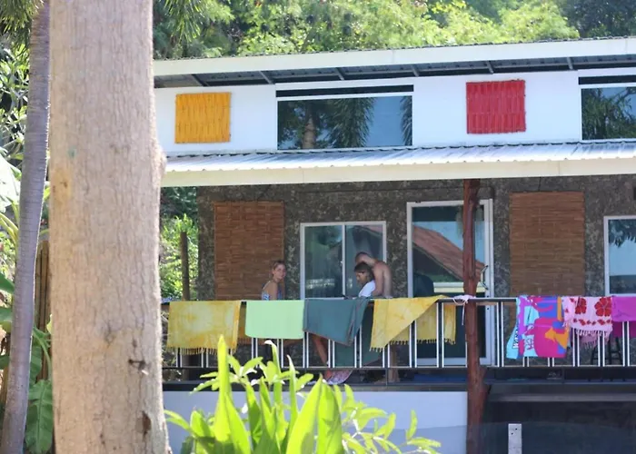 Hangover Chill & Hill Hostel