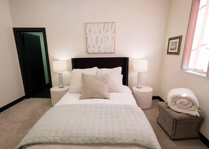 Speakeasy 2 Room Suite