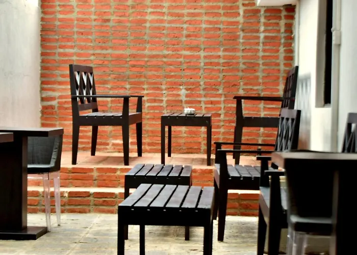 Colombo Hostels