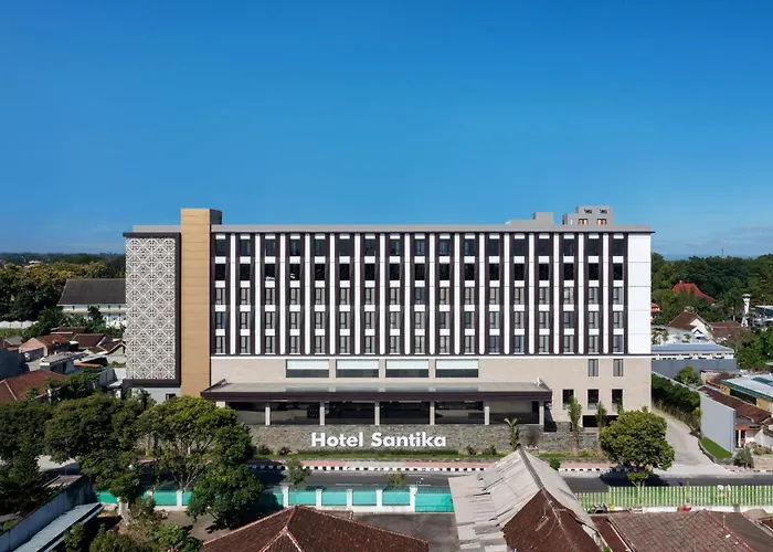Hotel Santika Blitar