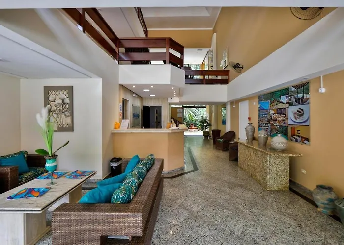 Amarilis Flat Maravilhoso - dentro de Riviera, com serviço de hotelaria, sauna e piscinas climatizadas