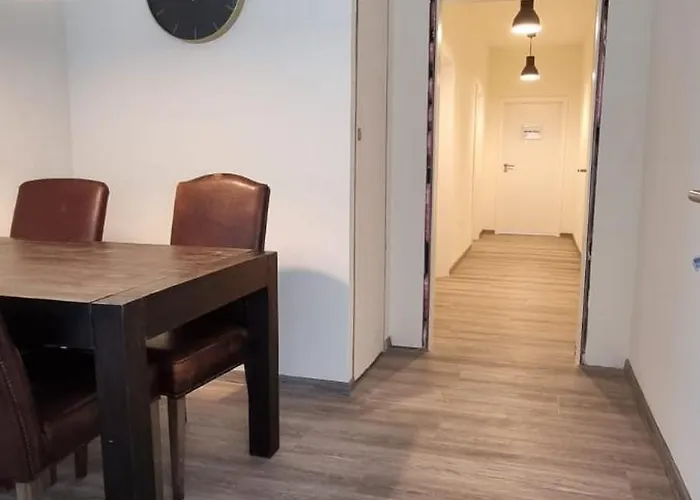Zweibettzimmer Grau in zentraler Lage