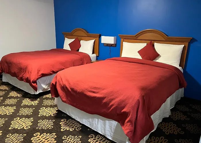 Midway Motel