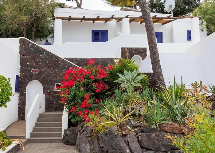 Hotels in Stromboli