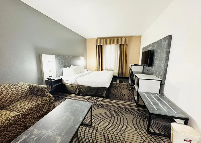 Fairbridge Inn & Suites Cleburne