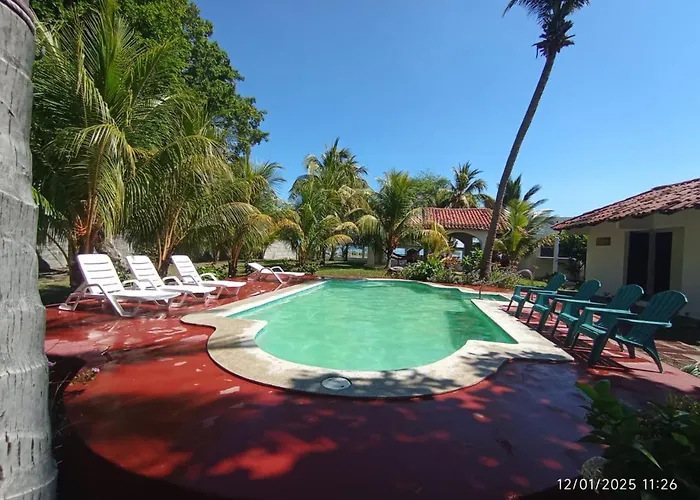 La Ceja Beach House