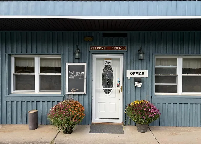 Colton Point Motel