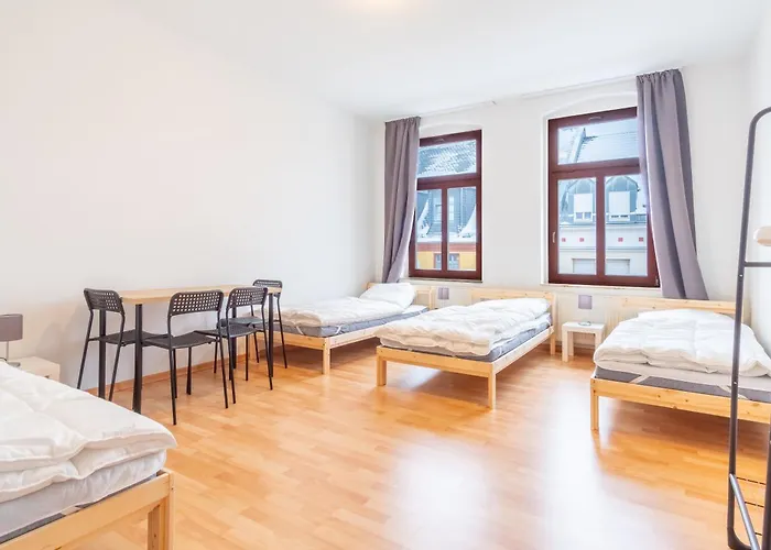 Perfekt für Gruppen mit Waschmaschine, Einzelbetten, Küche