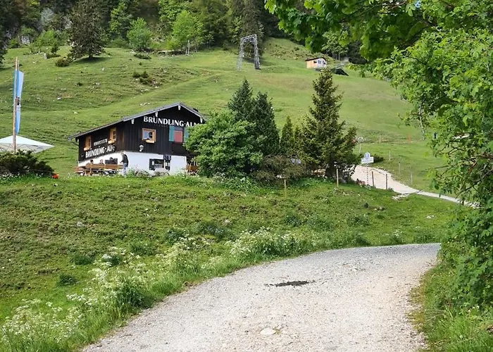 Bründling-Alm Berggasthof auf 1167m auf dem Hochfelln