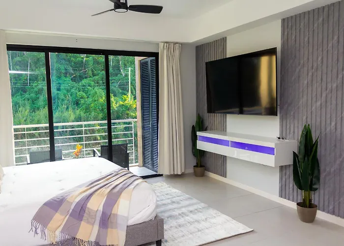Premium Studio With Pool View