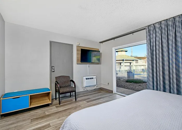 Days Inn By Wyndham Novato/San Francisco