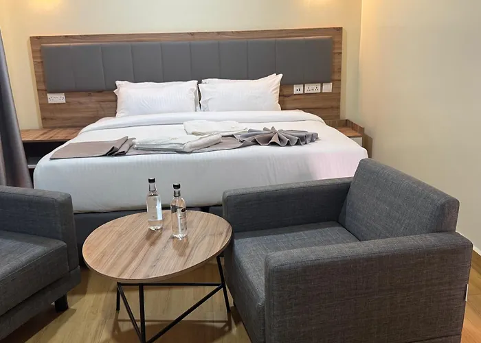 Canopy View Hotel