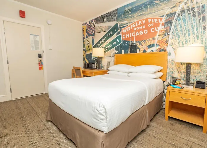 Hotel Versey Chicago Lincoln Park