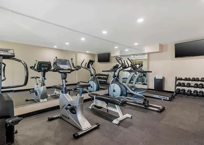Quality Inn & Suites Morrow Atlanta South