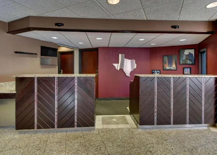 Heritage Inn Suites Houston Sugar Land, Trademark By Wyndham