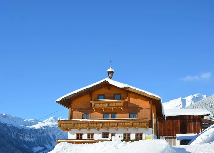 Ski In-Ski Out - Gästehäuser Saalbach-Hinterglemm - Wallegghof Christianhof